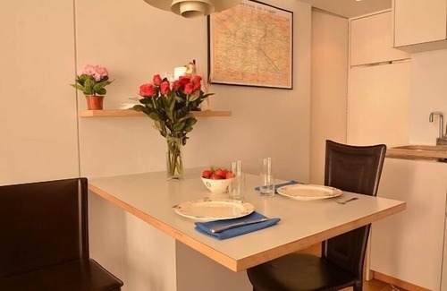 Champs-Elysees Apartamento | Precioso apartamento moderno - A pie de los Campos Elíseos - ¡La mejor zona!