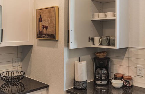 Colorado Springs Apartamento | Lovely Modern Chic Cozy very clean enviornment