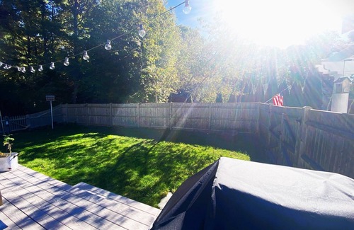 North Falmouth Casa | Lovely N Falmouth home near Shining Sea Bikeway & Megansett Beach. Pet friendly!
