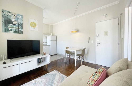 Campina do Siqueira Apartamento | Hermoso apartamento nuevo en Parque Barigui con garaje