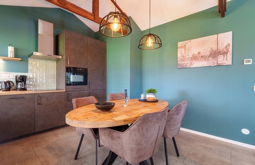Hellendoorn Casa | Lovely new flat with garden and conservatory