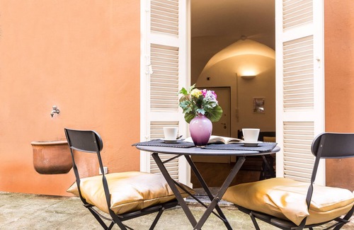 Repubblica Apartamento | Preciosa casa nueva, a través de Nazionale.