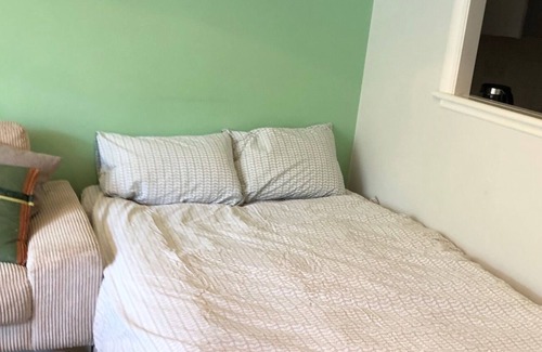 Bow West Apartamento | Vrbo Property