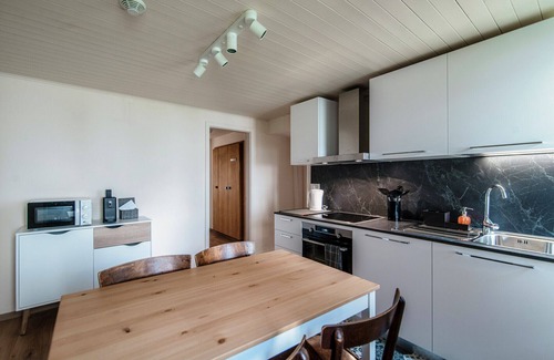 Osco Apartamento | Lovely one-bedroom apartment in typical mountain house (CHIÈRA)