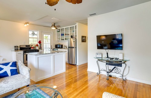 Panama City Cabaña | Lovely Panama City Cottage: Walk to Bayside Beach!