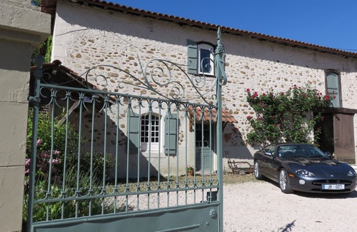 Uglas Cabaña | Encantadora casa de campo francesa tranquila cerca de todas las montañas y montañas.