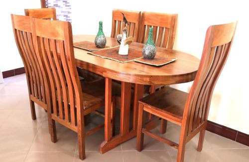 Dar es Salaam Cama Y Desayuno | Lovely Pearl lulu Intercity Homes