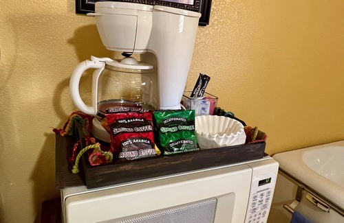 San Lorenzo Apartamento | Lovely Pet-Friendly Suite with Kitchen at Lake Roberts