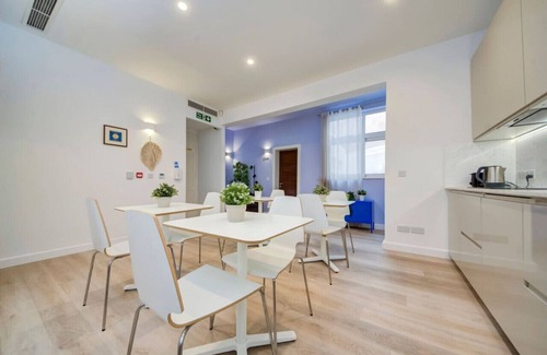 Mosta Apartamento | Lovely Private Room with Ensuite in Central Mosta