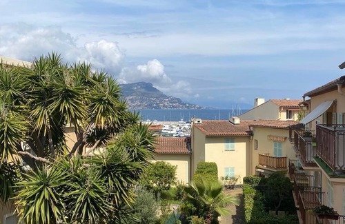 Saint-Jean-Cap-Ferrat Apartamento | LOVELY, QUIET STUDIO - BALCONY WITH SEA VIEW