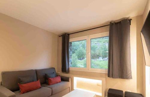 Soldeu Apartamento | Lovely quiet apartment walking distance ski runs - HUT1-OO5333