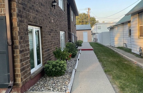 Bismarck Condominio | Lovely, Quiet Downtown Bismarck Condo
