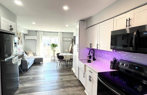 North Ocean City Condominio | Lovely Renovated 2-Level Condo + Pool + Steps to the Beach!