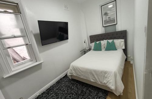Sydenham Casa | Lovely Room 1Min Walk to Station with 55Inch TV