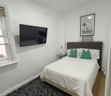 Sydenham Casa | Lovely Room 1Min Walk to Station with 55Inch TV