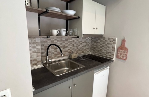 Limenaria Apartamento | Preciosa habitación para 2 personas en Limenaria, a solo cinco minutos del centro