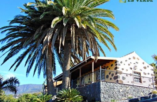 Tijarafe Cabaña | Estupenda casa rural entre plataneras íntima con piscina privada