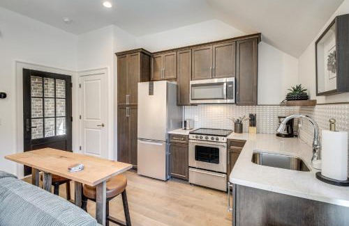 Hitch Village - Fred Wessels Homes Apartamento | Lovely Savannah Studio 1 Mi to Historic District!