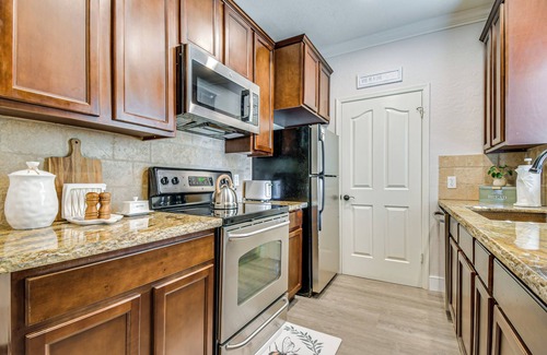 North Scottsdale Condominio | Lovely Scottsdale Retreat: Pool & Hot Tub Access!