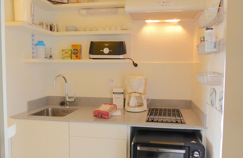 Locmariaquer Apartamento | Lovely sea view studio in Locmariaquer