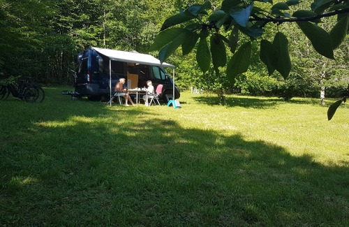 Sougeres-en-Puisaye Cabina | Lovely shepherds hut in chauminet