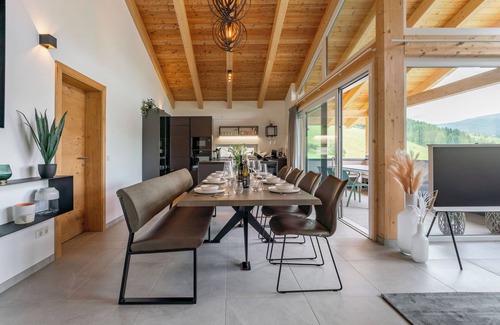 Sankt Lambrecht Casa | Lovely ski in-ski out chalet with a play area