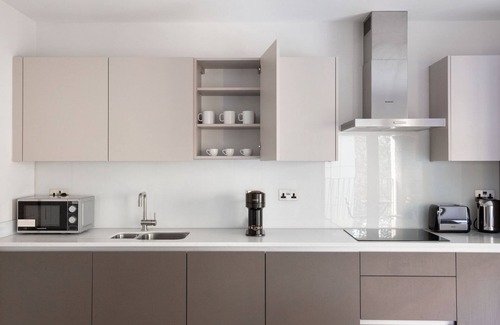 Waterloo Apartamento | Lovely Southwark 2BR w/ Balcony, nr Tourist Attractions, by Blueground