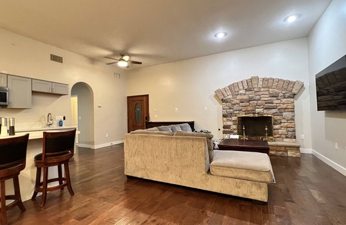Kit Carson Apartamento | Lovely spacious apartment perfect for exploring San Diego