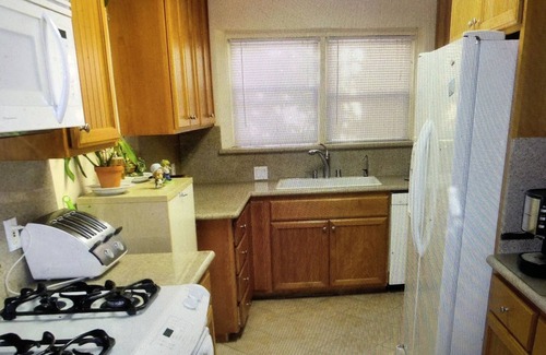 Fairfax District Casa | Lovely Spanish House in the heart of every .