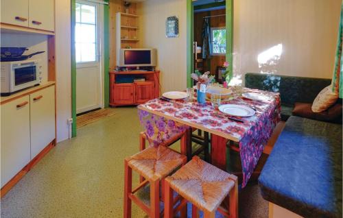 Casalabriva Otro | Lovely Stacaravan In Casalabriva