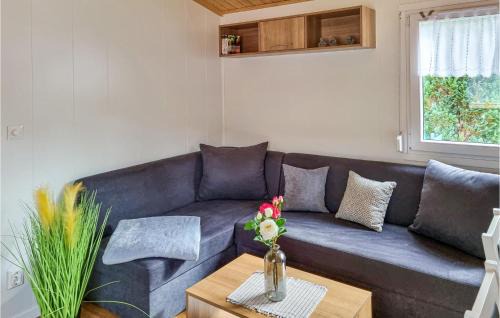 Garden Otro | Lovely Stacaravan In Lohmen Am See