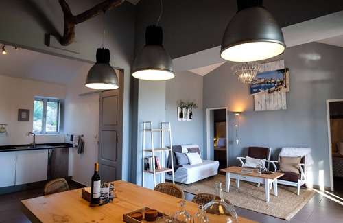 Santo Estevao Cabaña | Lovely stay with private terrace and view to the sea.