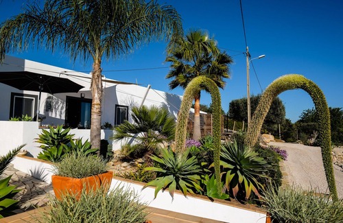 Santo Estevao Cabaña | Lovely stay with private terrace and view to the sea.