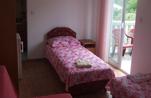 Zelenika Apartamento | Precioso estudio para 3 personas.