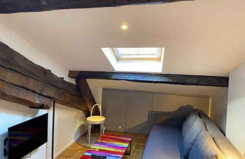 Gorge de Loup Apartamento | Lovely studio in the 9th arrondissement near the quays