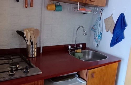 Renaca Apartamento | Precioso estudio WiFi Pasos de Reñaca beach. ¡Vista al mar desde la azotea!
