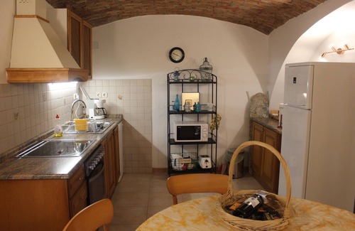 Grizane Casa | Villa rústica Bartola para unas vacaciones relajantes en un entorno tranquilo