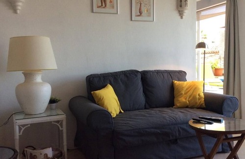 Bahia Dorada Casa | Encantadora casa adosada junto al mar con piscina, Cerca de la playa, jardines, piscina y pueblo