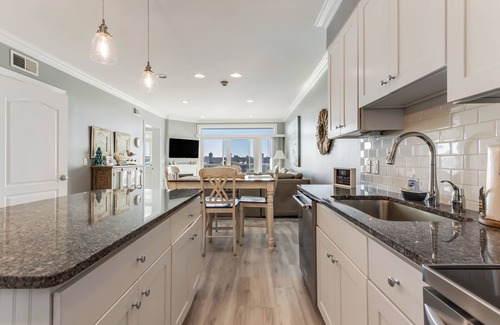 Dewey Beach Condominio | Lovely Two Bedroom Condo with Stunning Bay Views