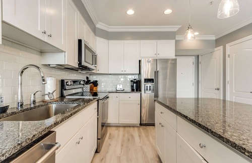 Dewey Beach Condominio | Lovely Two Bedroom Condo with Stunning Bay Views