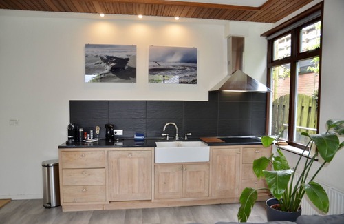 Schoorldam Casa | Lovely vacation home with lots of comfort and fenced terrace with lots of privacy!