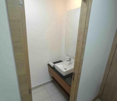 La Carolina Apartamento | Lovely View Studio Building Heated Pool Gym Turco WIFI