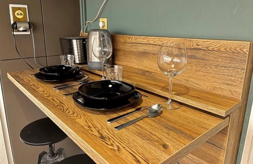 Erzsebetvaros Apartamento | Lovely Vintage Budapest Studio