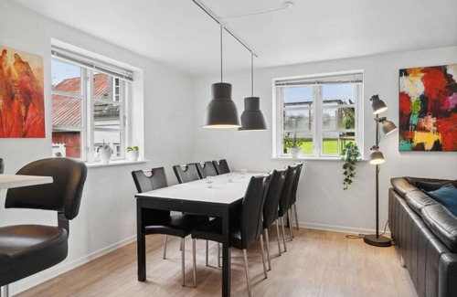 Juelsminde Casa | Lovely Well-Appointed Summer House With Hot Tub