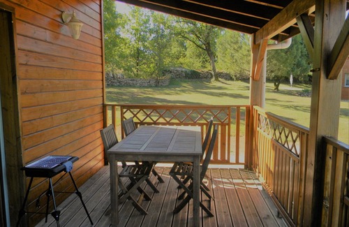 Promilhanes Chalet De Esquí | Pretty wooden house, large swimming pool (Maple)