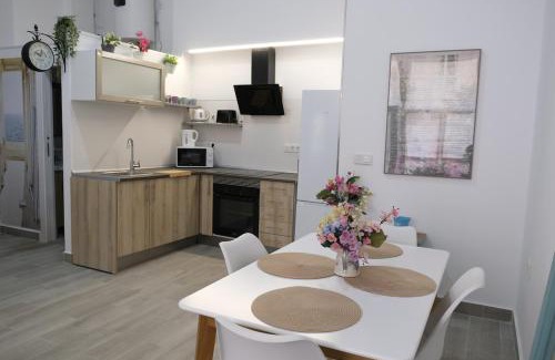 Alicante Apartamento | LovelyLoft Carolinas C