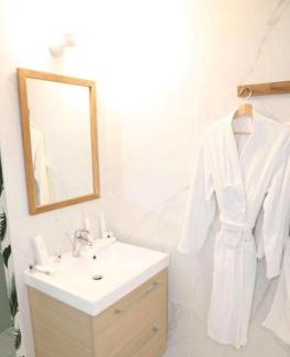 Trevoux Apartamento | Loveroom Andrée