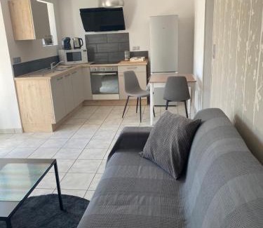 Oyre Apartamento | loveyou Villalunoterie Futuroscope Piscine spa 4pers