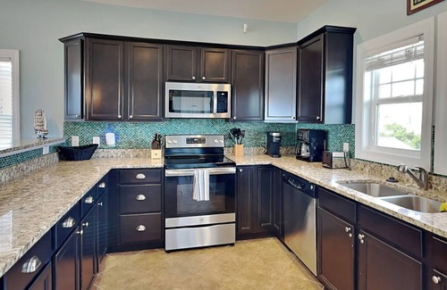 North Topsail Beach Casa | Lovin' Lowe Tide | Pet-Friendly, Ocean Views