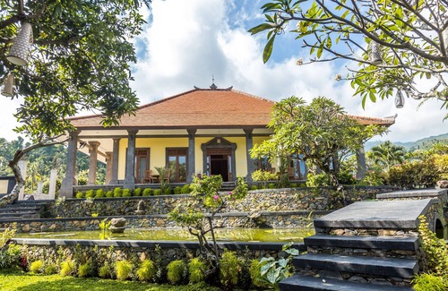 Kalibukbuk Villa | Lovina hillside & ocean view villas con 2 dormitorios